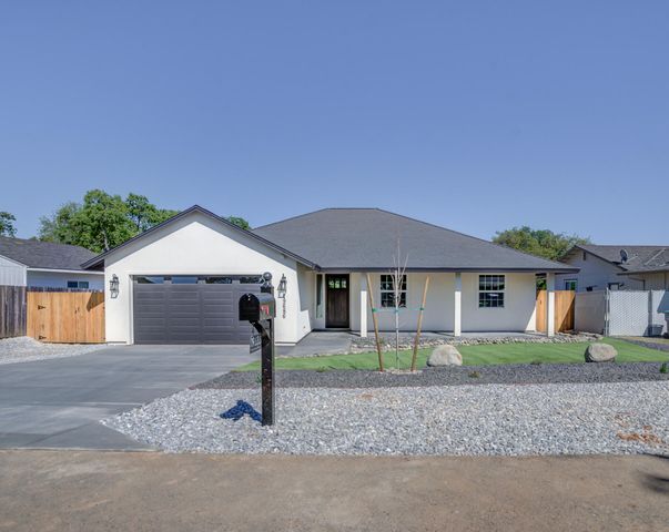 19686 White Horse Place, Cottonwood, CA 96022