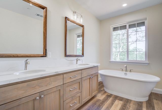 19686 White Horse Place, Cottonwood, CA 96022