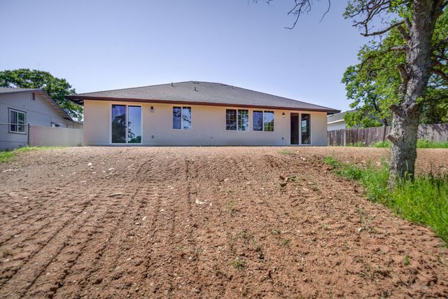 19686 White Horse Place, Cottonwood, CA 96022