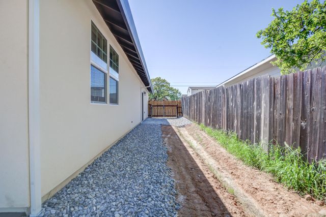 19686 White Horse Place, Cottonwood, CA 96022