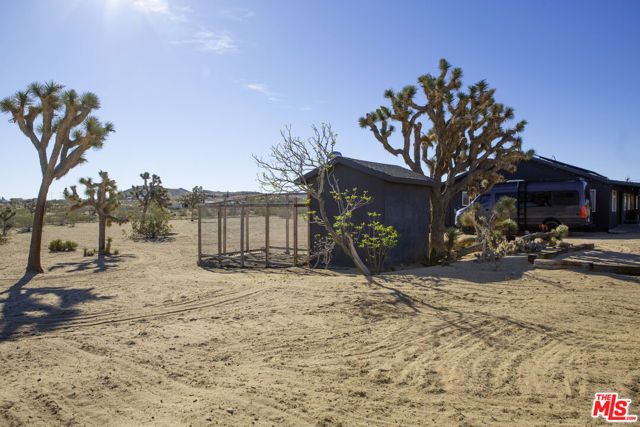 365 Rainbow Drive, Yucca Valley, CA 92284