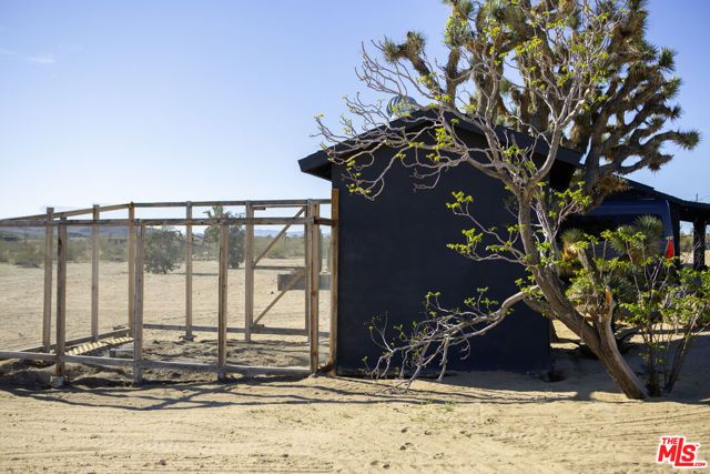 365 Rainbow Drive, Yucca Valley, CA 92284