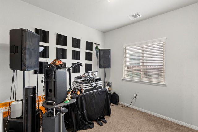 6217 Gunflint DR, Austin, TX 78747