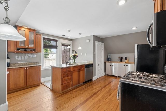 55 King 3, Boston, MA 02122