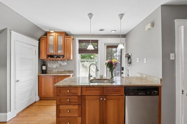 55 King 3, Boston, MA 02122