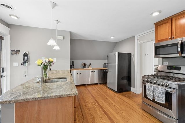55 King 3, Boston, MA 02122