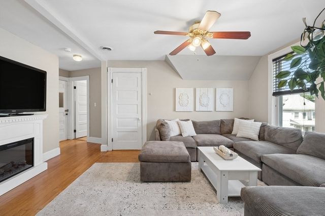 55 King 3, Boston, MA 02122