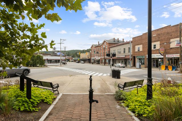 36 Main Street G, Thomaston, CT 06787