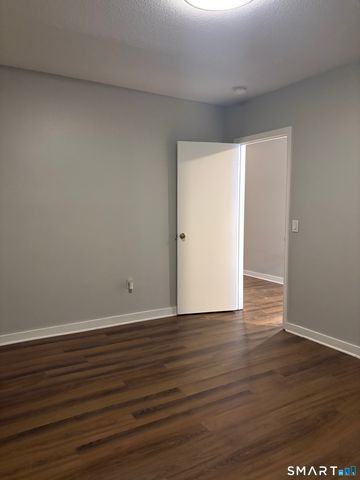 36 Main Street G, Thomaston, CT 06787