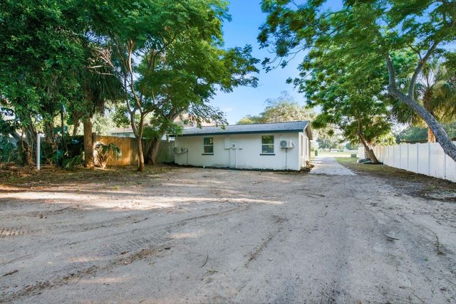 6546 FLORIDA AVENUE, New Port Richey, FL 34653