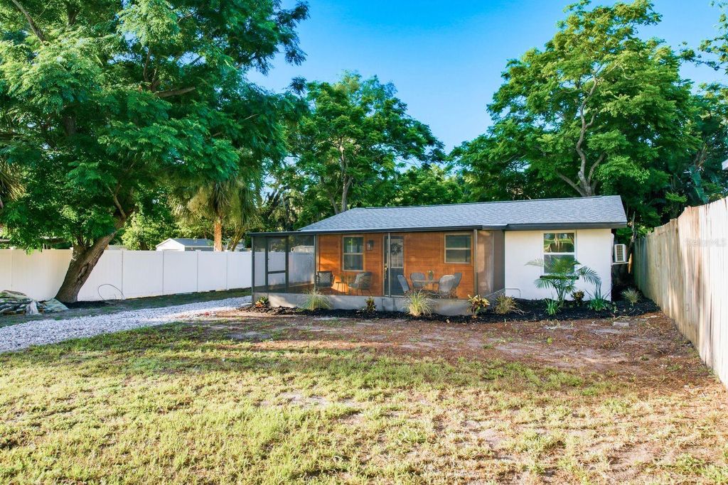 6546 FLORIDA AVENUE, New Port Richey, FL 34653