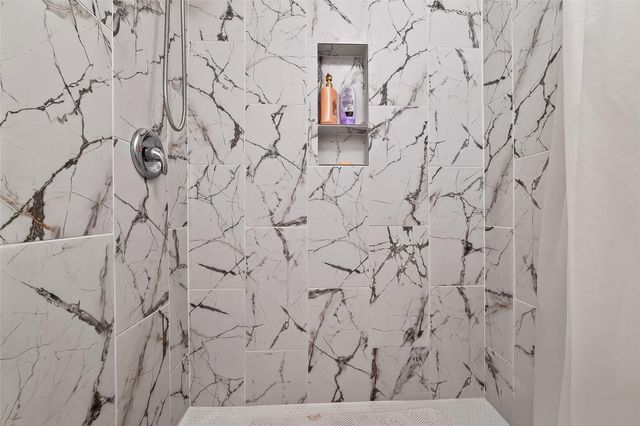 14003 Valley Grove Drive, Houston, TX 77066