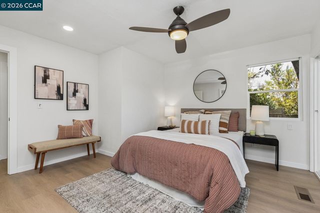 16 Ruth Court, Lafayette, CA 94549