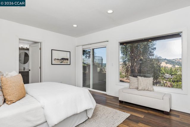 16 Ruth Court, Lafayette, CA 94549