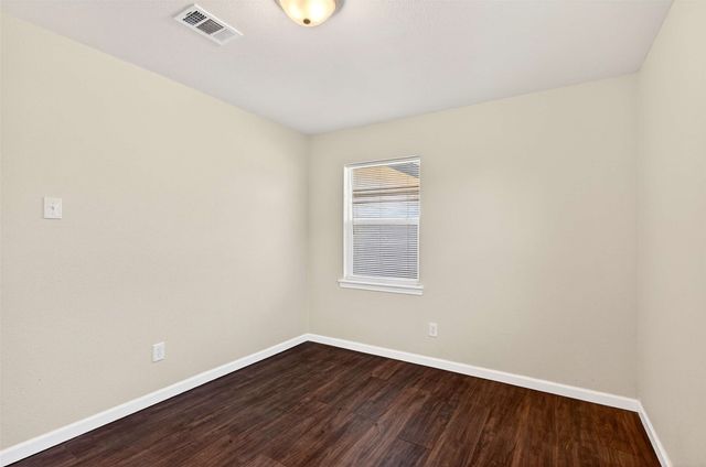 4613 Crenshaw Avenue, Fort Worth, TX 76105