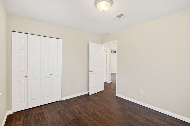 4613 Crenshaw Avenue, Fort Worth, TX 76105