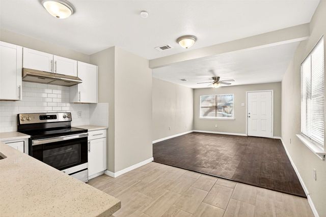 4613 Crenshaw Avenue, Fort Worth, TX 76105