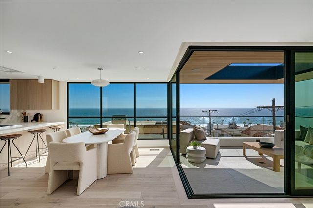 228 Moonstone, Manhattan Beach, CA 90266