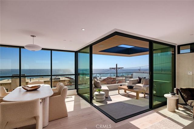 228 Moonstone, Manhattan Beach, CA 90266