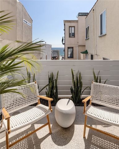 228 Moonstone, Manhattan Beach, CA 90266