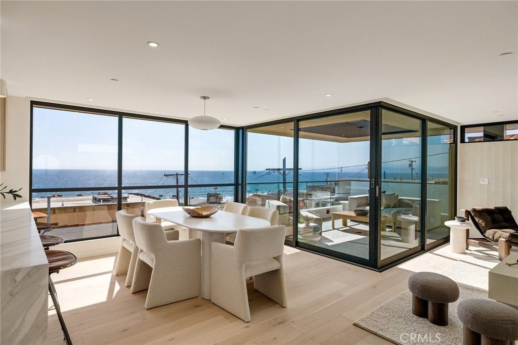 228 Moonstone, Manhattan Beach, CA 90266