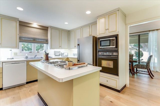 1440 N Gatewood St., Wichita, KS 67206