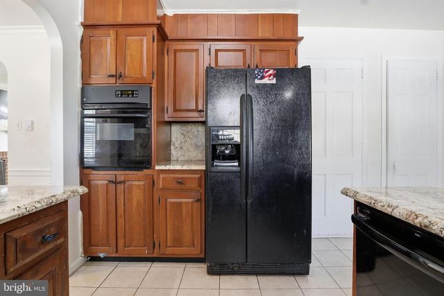 1529 SPRINGSIDE DR, Lancaster, PA 17603