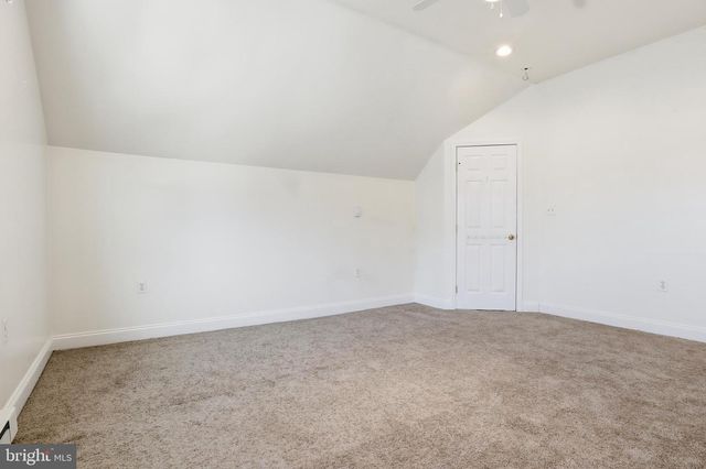 1529 SPRINGSIDE DR, Lancaster, PA 17603