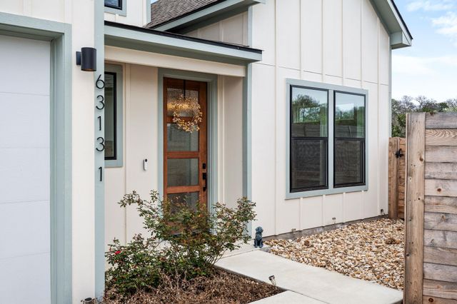 6313 Bristol CIR 1, Austin, TX 78723