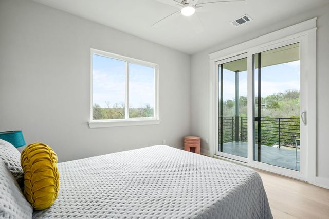 6313 Bristol CIR 1, Austin, TX 78723