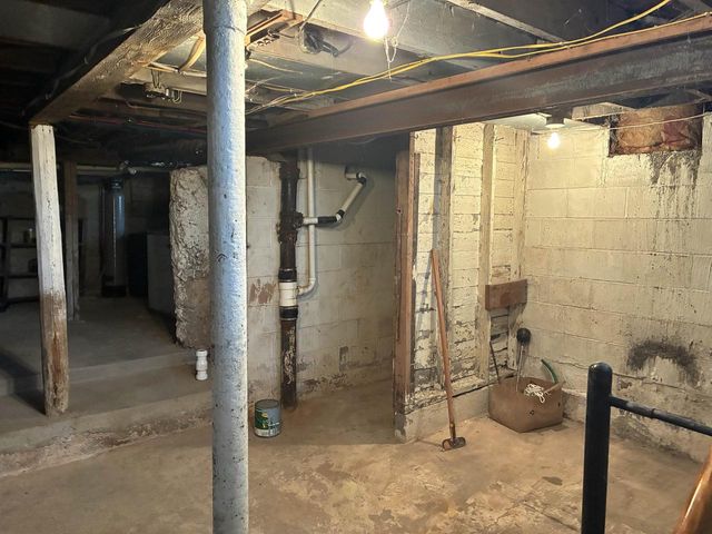 230 CANAL STREET, Kaukauna, WI 54130