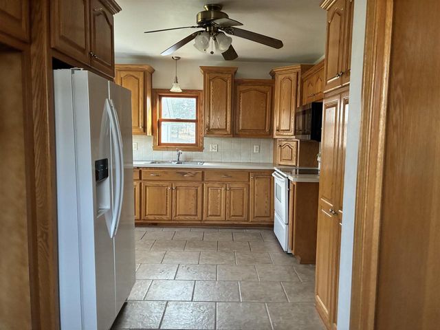 230 CANAL STREET, Kaukauna, WI 54130