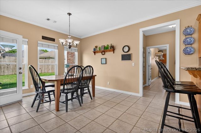 5637 Chickering Court, Bartlesville, OK 74006