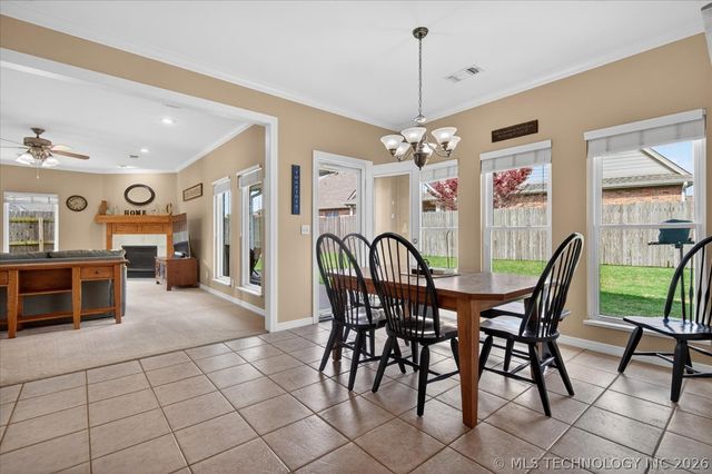 5637 Chickering Court, Bartlesville, OK 74006