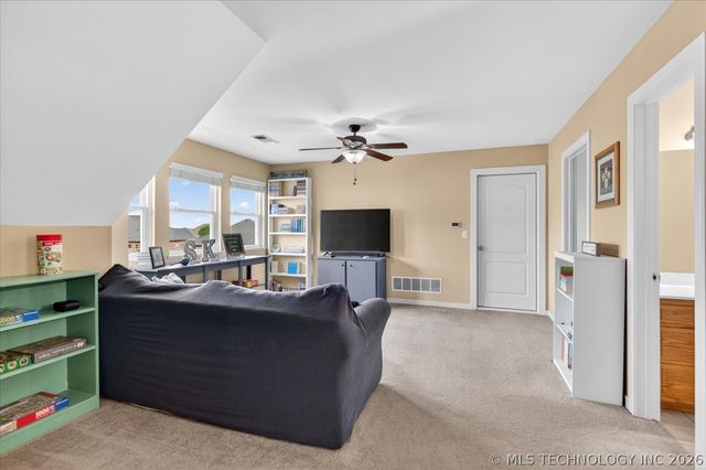 5637 Chickering Court, Bartlesville, OK 74006