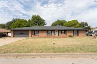 1038 JAN LEE DRIVE, Burkburnett, TX 76354
