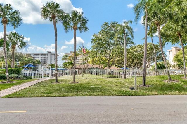 2600 S Course Drive 610, Pompano Beach, FL 33069