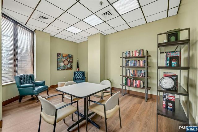 245 Prospect Avenue 12B, Hackensack, NJ 07601