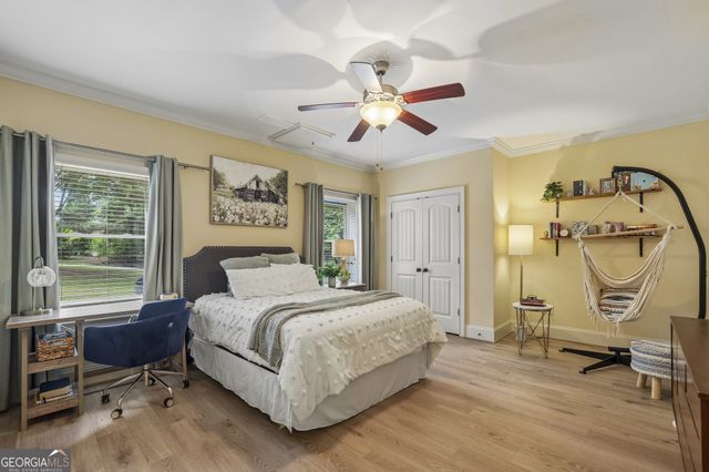 963 Garner Creek Drive SW, Lilburn, GA 30047