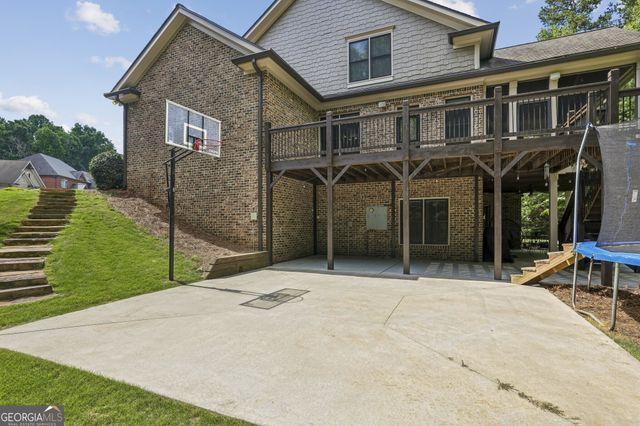 963 Garner Creek Drive SW, Lilburn, GA 30047