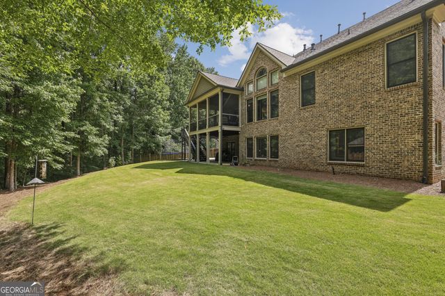 963 Garner Creek Drive SW, Lilburn, GA 30047