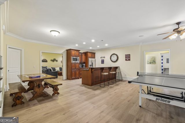 963 Garner Creek Drive SW, Lilburn, GA 30047