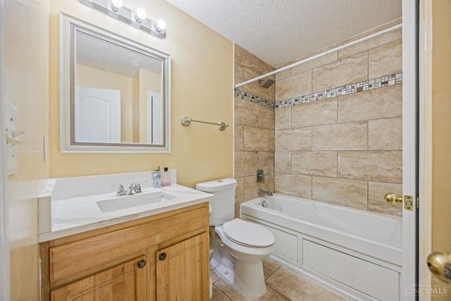 7673 Tollgate Court, Fairfield, OH 45014