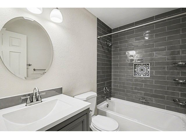 2685 S Dayton Way 21, Denver, CO 80231