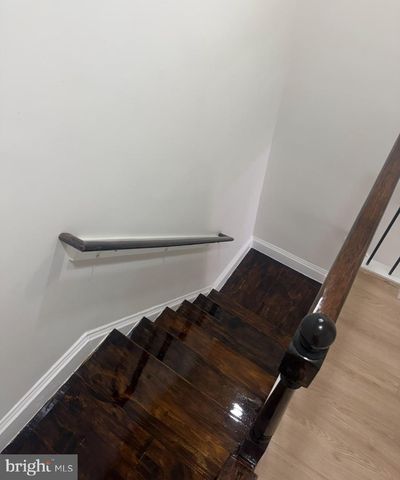 1404 ROANOKE RD, Camden, NJ 08104