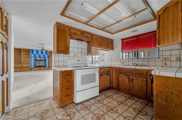 9848 Karen Avenue, California City, CA 93505