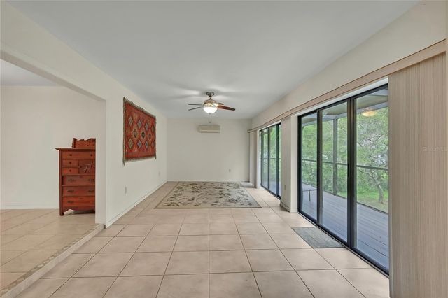 11587 W TIMBERLANE DRIVE, Homosassa, FL 34448