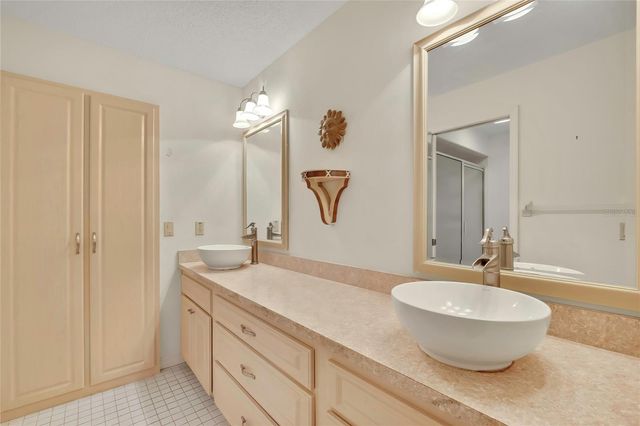 11587 W TIMBERLANE DRIVE, Homosassa, FL 34448