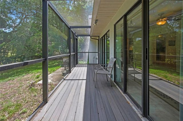 11587 W TIMBERLANE DRIVE, Homosassa, FL 34448