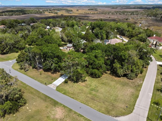 11587 W TIMBERLANE DRIVE, Homosassa, FL 34448